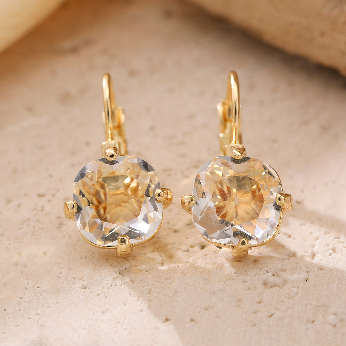Elegant Claw-Shaped Stud Earri - Women Formal Event Wear review and price